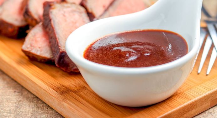 https://www.thelowcarbgrocery.com/wp-content/uploads/2023/02/steak-sauce-2.jpg