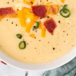 Creamy-Keto-Cauliflower-Soup